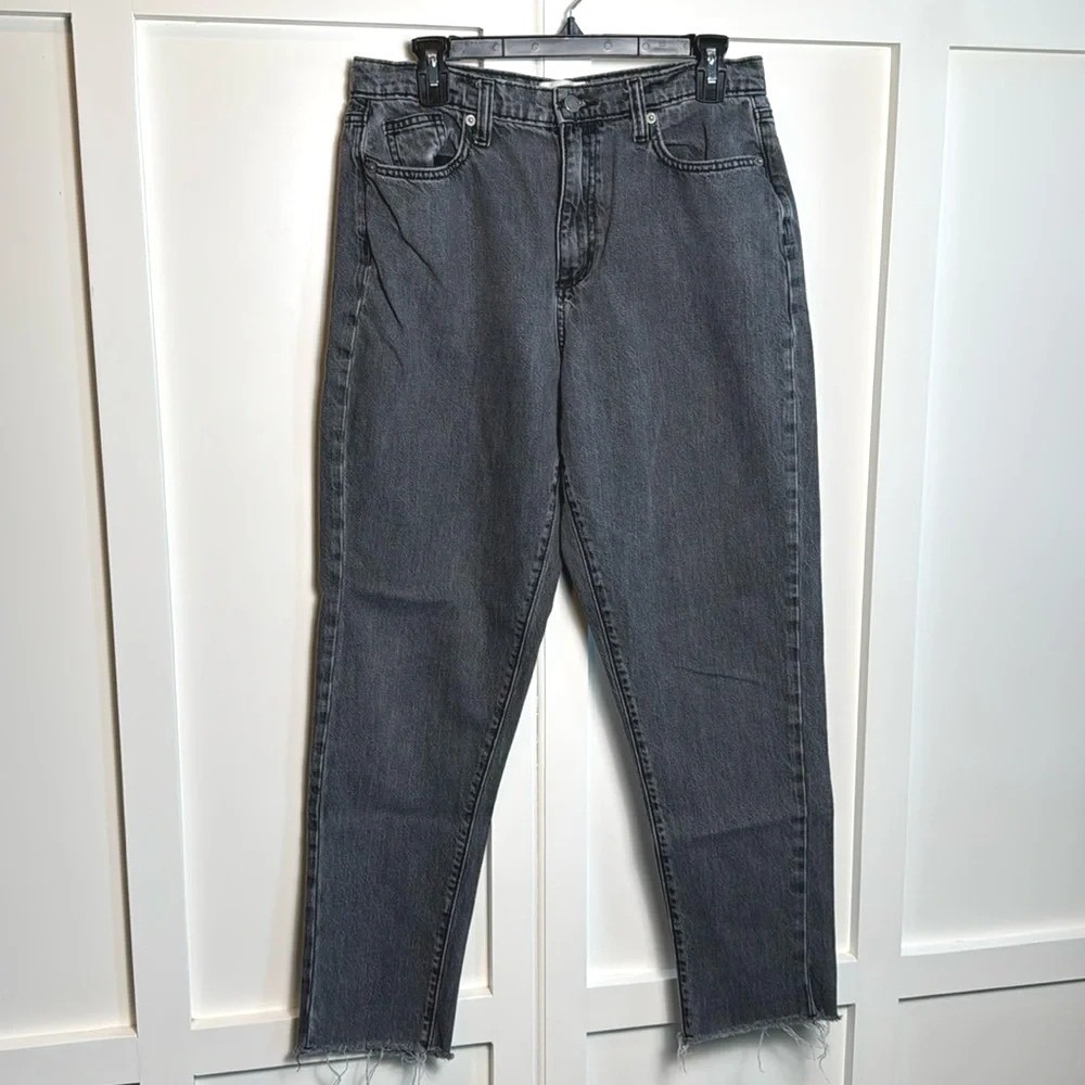 Universal‎ Thread Boyfriend Jeans Dark Wash Distressed Raw Hem Size 6 28
